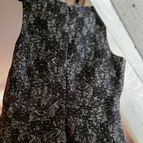 Banana Republic Black Lace Dress - Picture 4 of 4